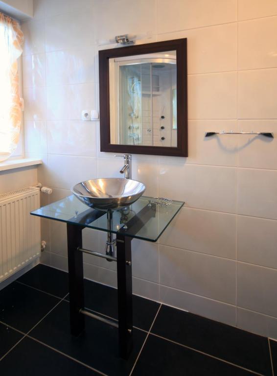Bukowy Dworek Szczawno-Zdroj Room photo